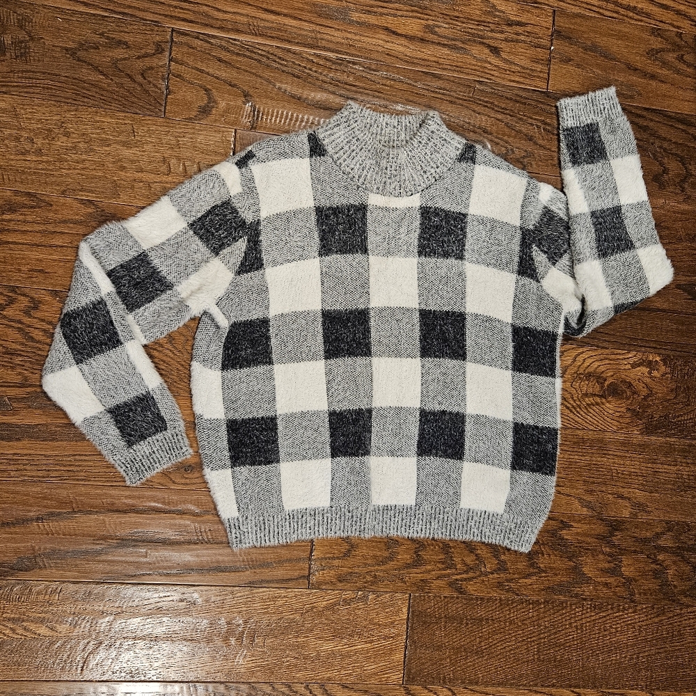 Mi ami Women's Checkered Sweater, Charcoal/Cream - Size Large